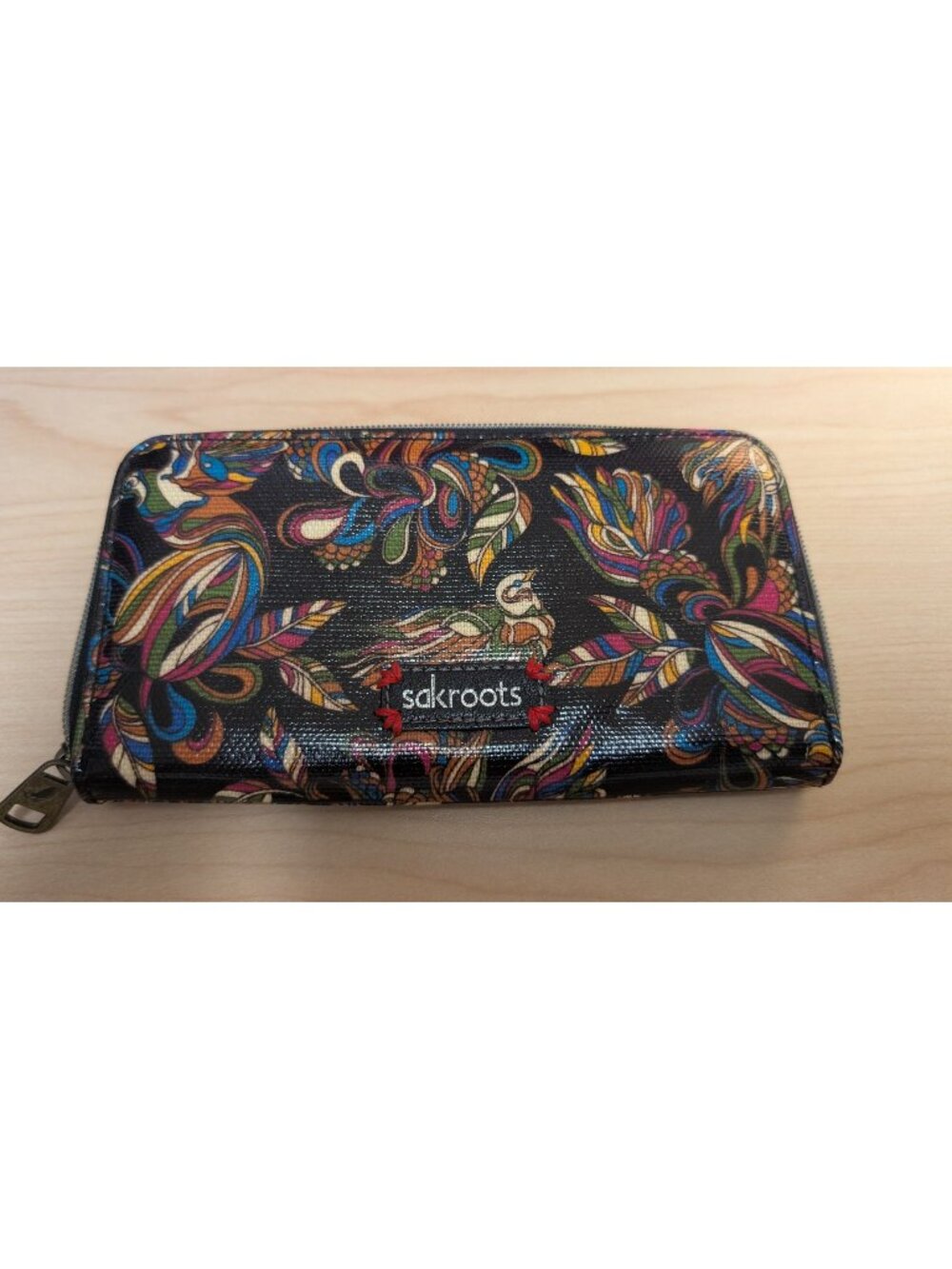 Sakroots artist circle large zip around wallet colorful bird themed peace
